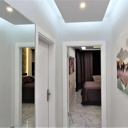 Art Luxury In The Center Of Апартаменты Алания